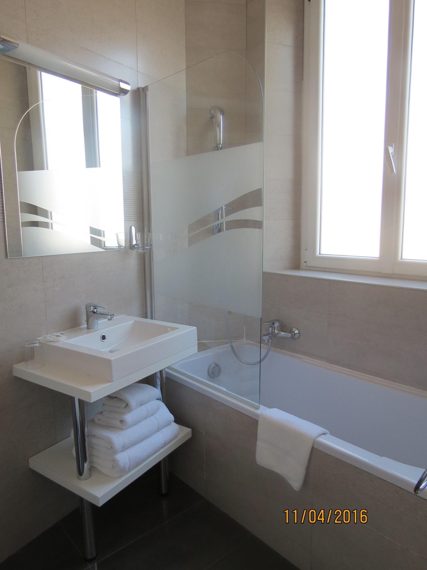 Hotel Ligure Cannes Exterior photo